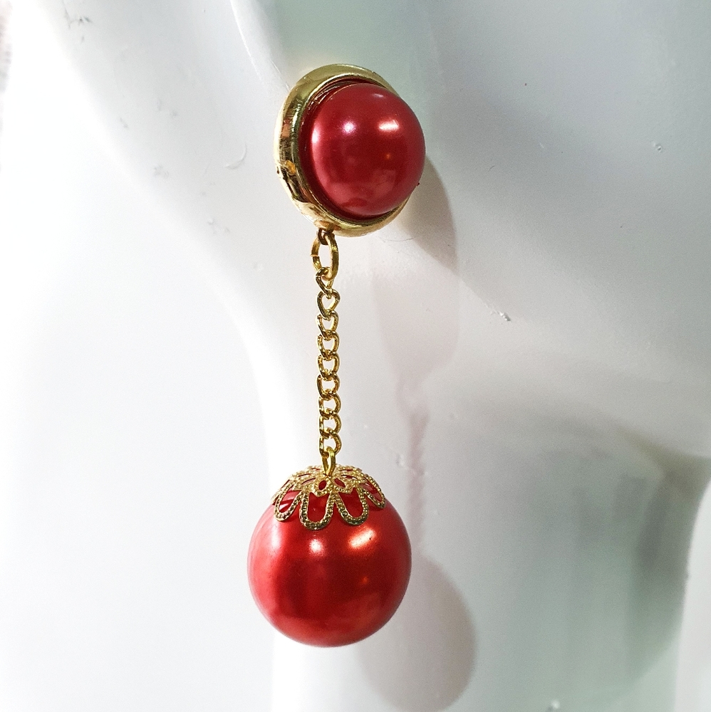 80's Red Faux Pearls Ball Dangle Earings